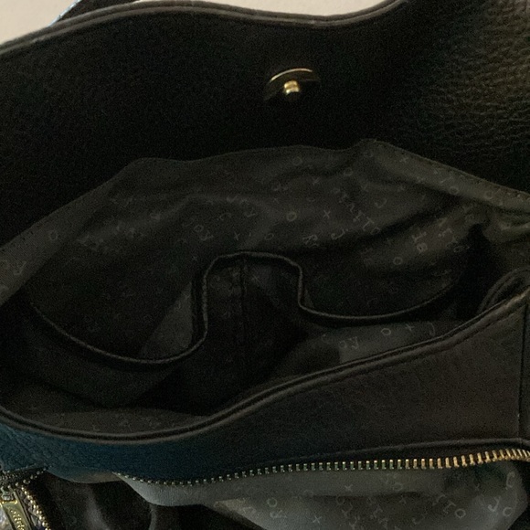 Olivia & Joy, Black faux leather purse, lots of compartments - Picture 7 of 16